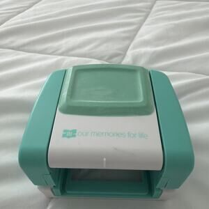 Creative Memories Border Maker Base Used In Great Condition